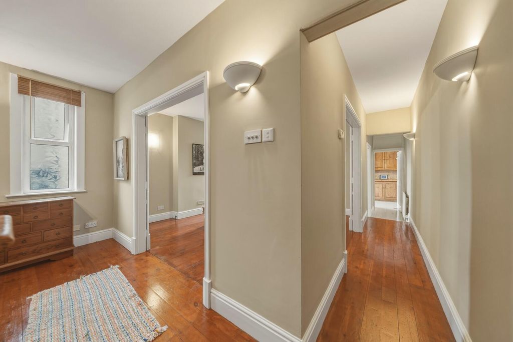 Property photo 2 of 15 Hallway