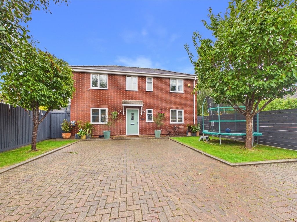 Property photo 1 of 15 Picture No. 18