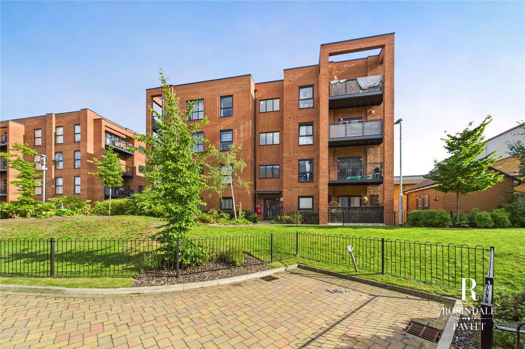 Property photo 1 of 17 Picture 1