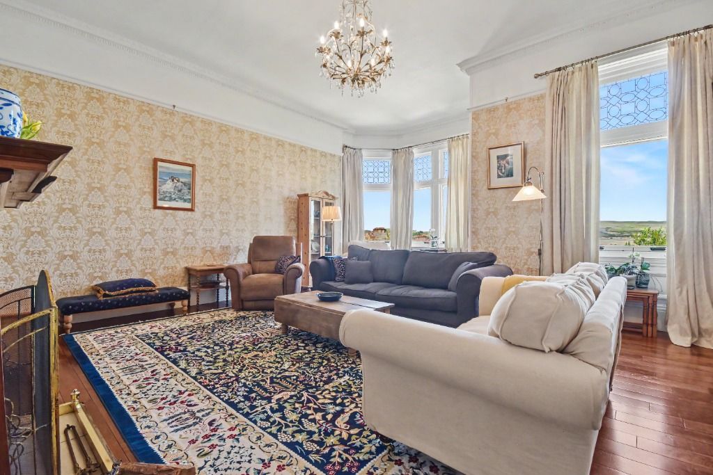 Property photo 1 of 63