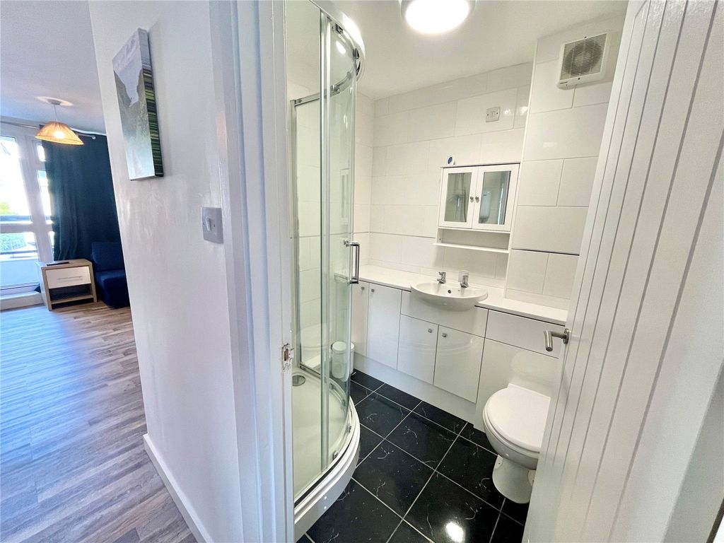 Additional image 6 of 1 bed flat for saleCaptains Walk, Saundersfoot, Pembrokeshire SA69