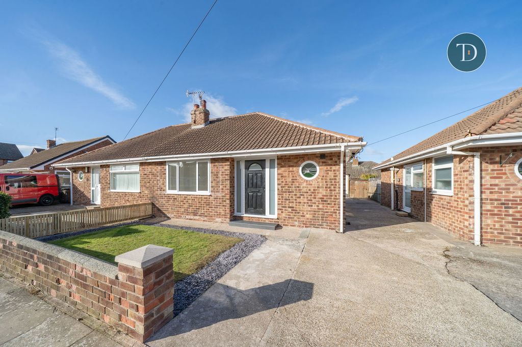 Property photo 1 of 24