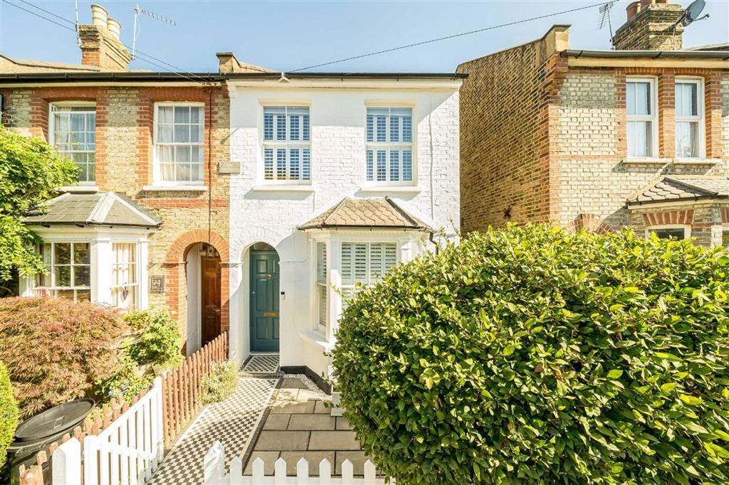 Property photo 1 of 9