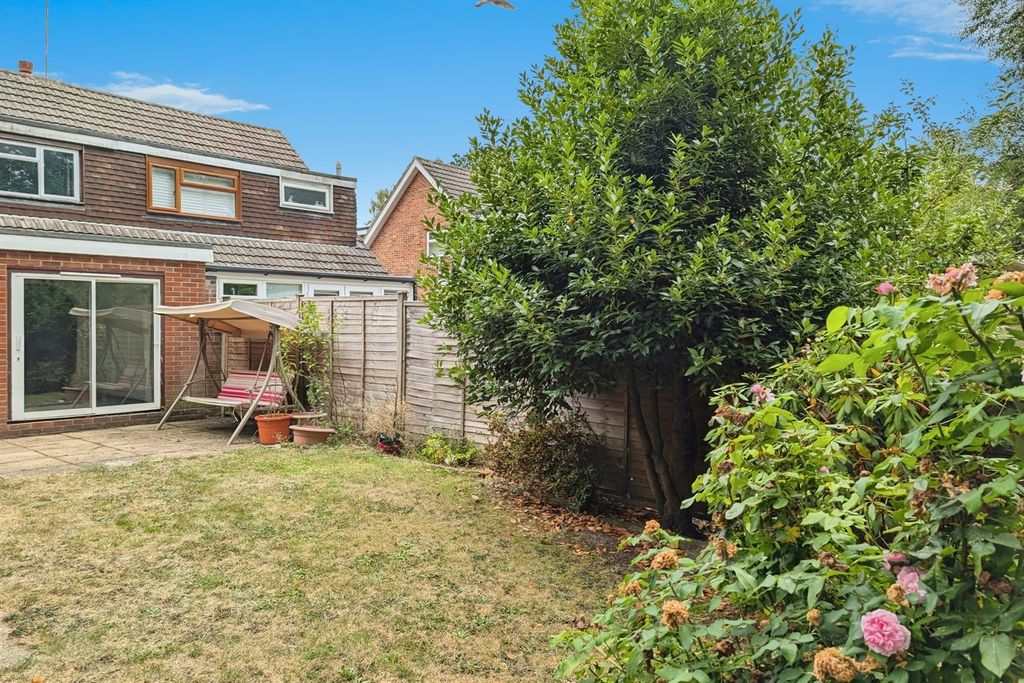 Property photo 2 of 15 (Main)