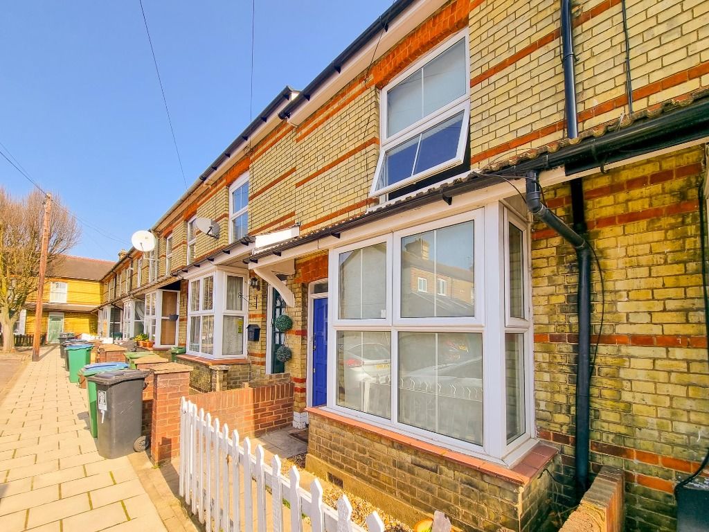 Property photo 1 of 9