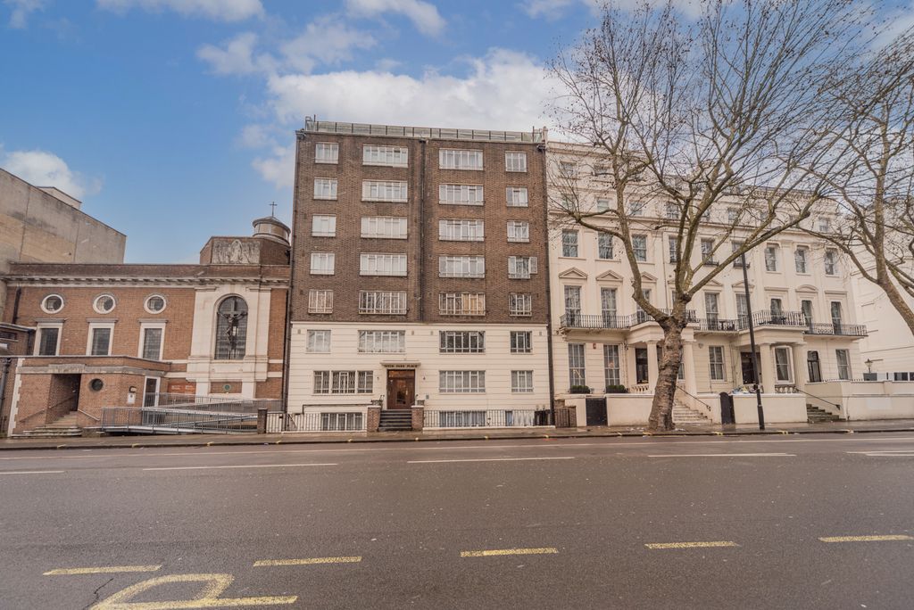Property photo 1 of 17 3 Bedroom Apartment  For Sale