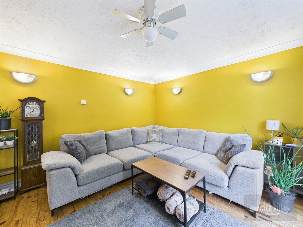 Property photo 2 of 20 Picture 2