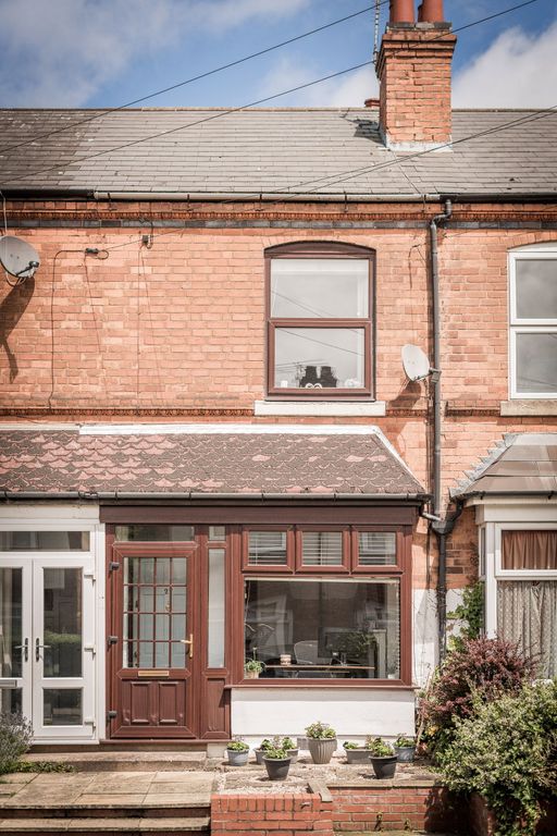 Property photo 2 of 35