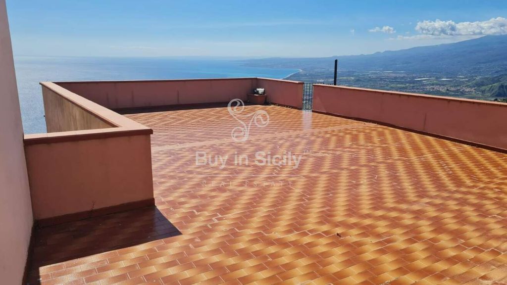 Property photo 2 of 12 <Alttext/>