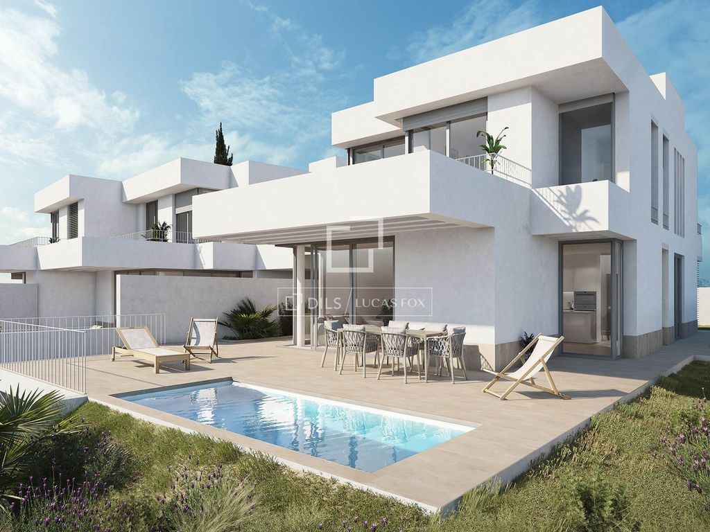 Property photo 1 of 18 Sea-Facing In One Of The Most Privileged Corners Of The Costa Daurada