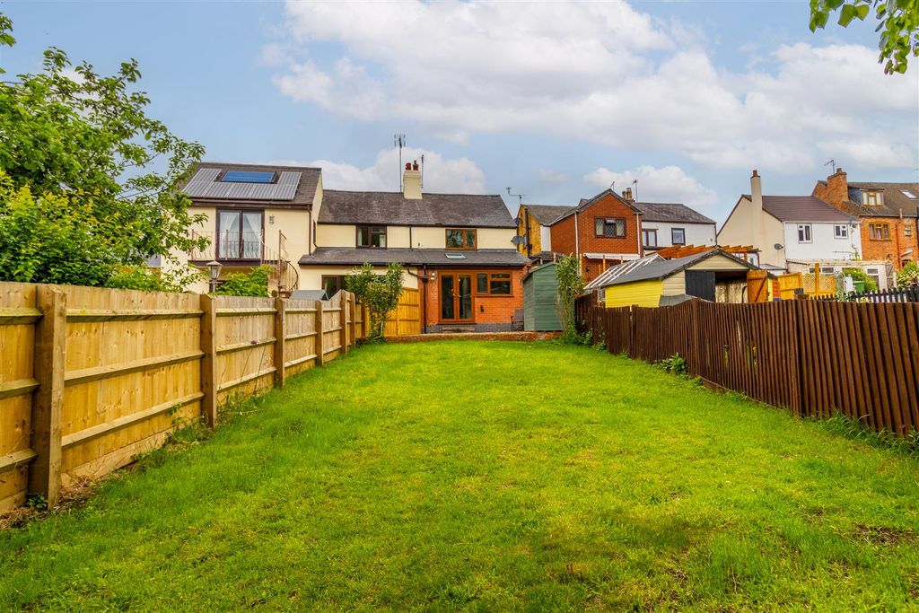 Property photo 2 of 23