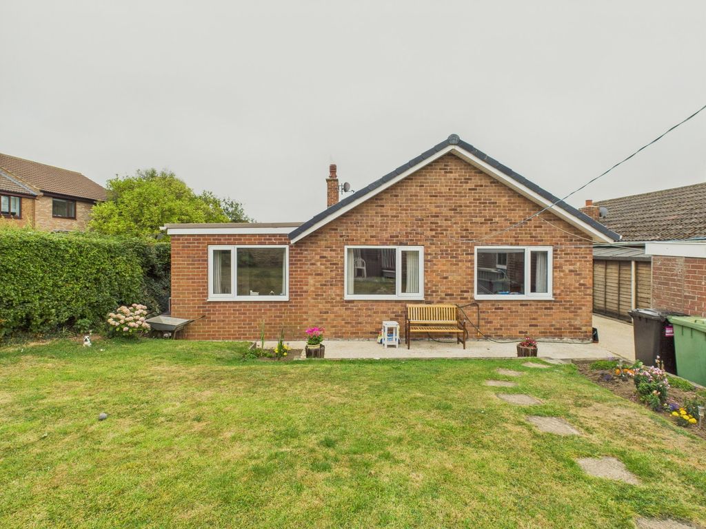 Property photo 3 of 13