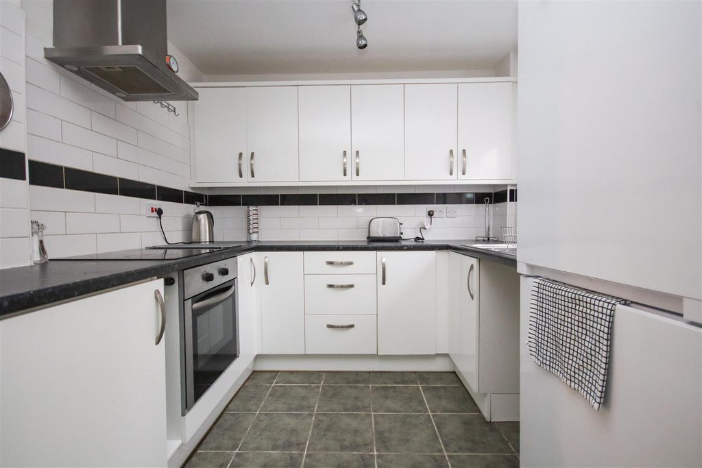 Property photo 3 of 17 Img_1169.Jpg