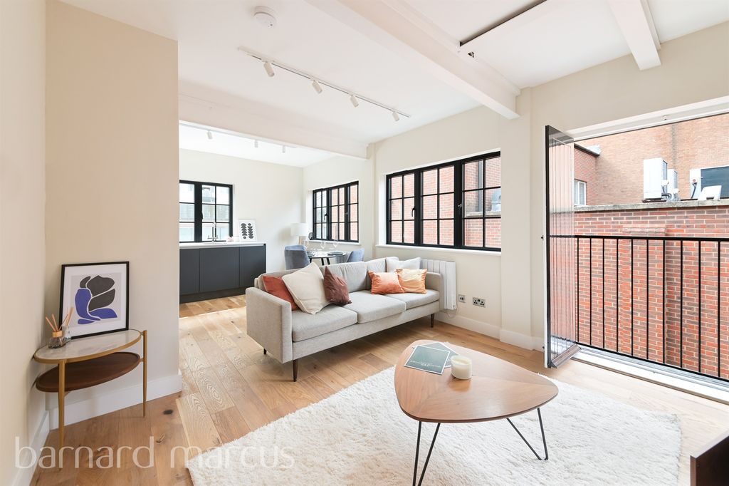 Property photo 1 of 19