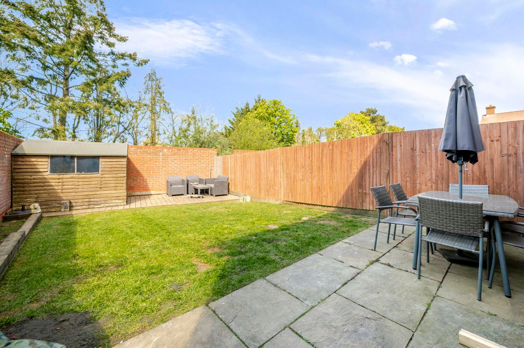 Property photo 3 of 17 Photo 2