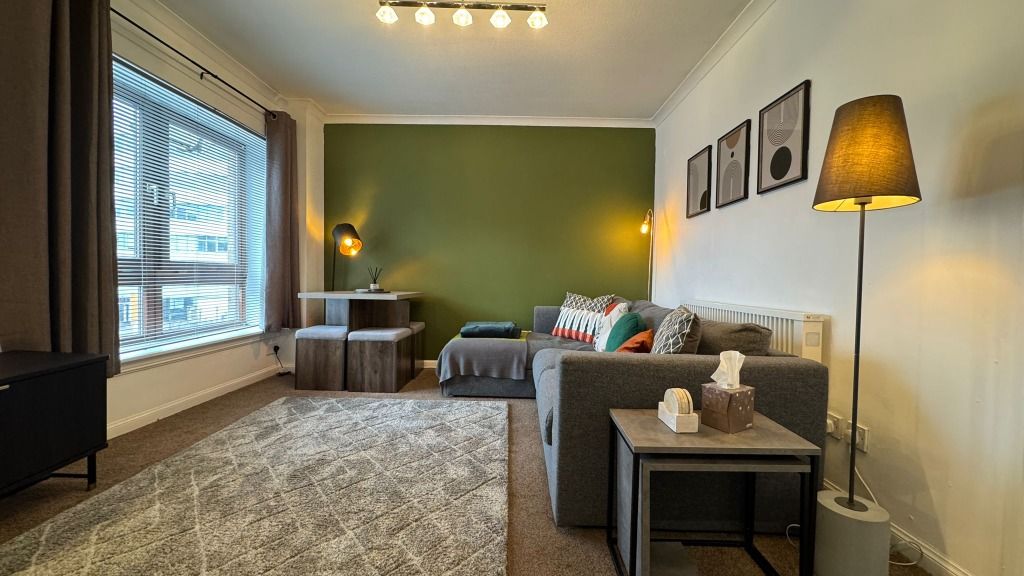 Property photo 3 of 10 Photo 3