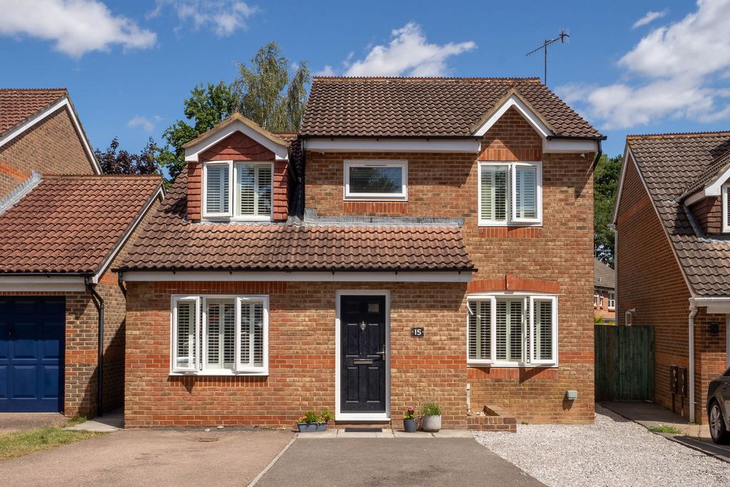 Property photo 1 of 18