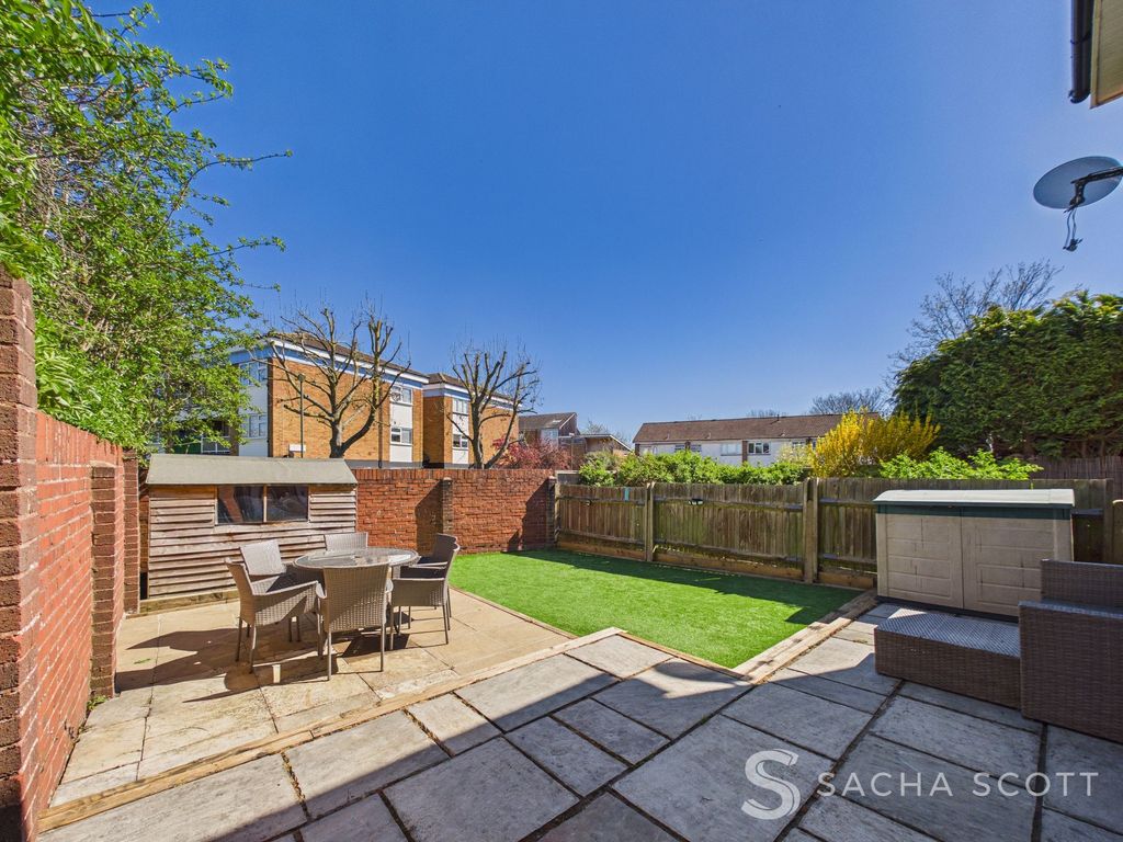 Property photo 3 of 28 Rear Garden