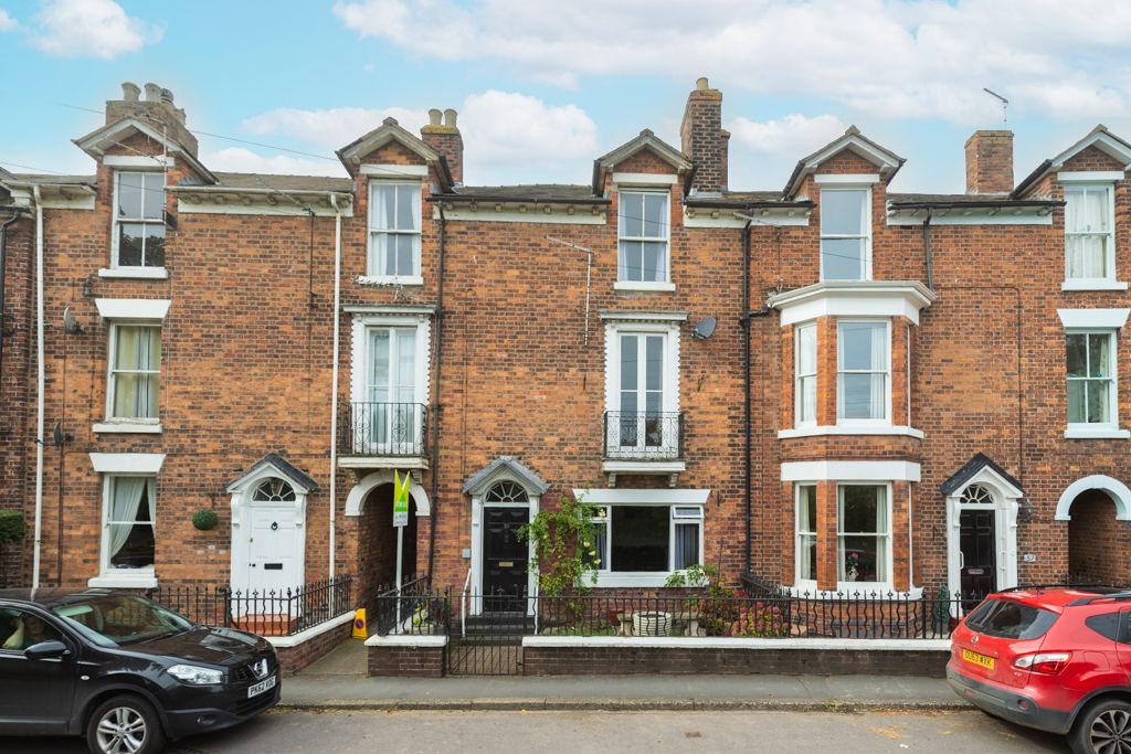 Property photo 1 of 25 B0030953