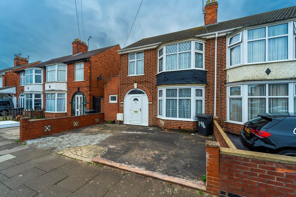 Property photo 2 of 55