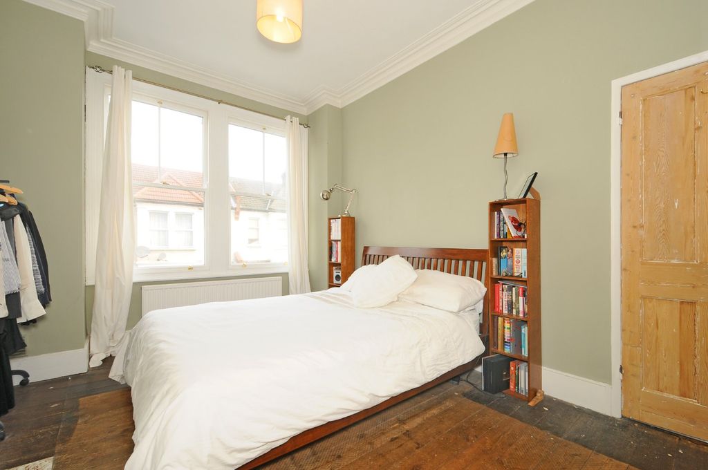 Property photo 3 of 4 Picture No. 06