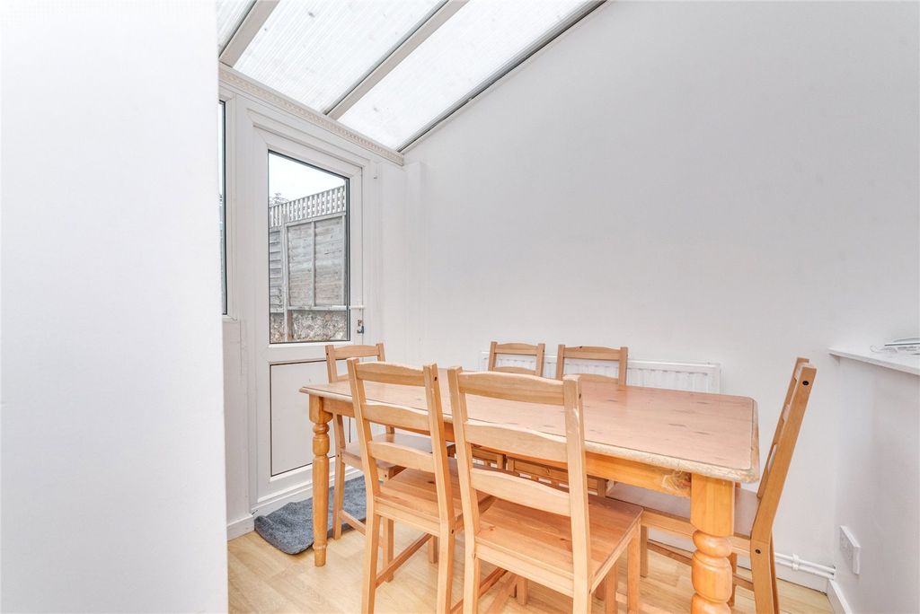 Property photo 3 of 13 Picture No. 26