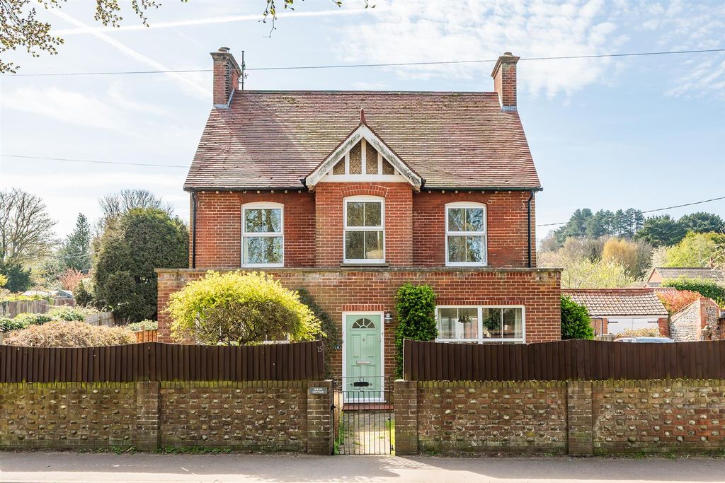 Property photo 1 of 49 15Cromerroad,Overstrandupdated-11.Jpg