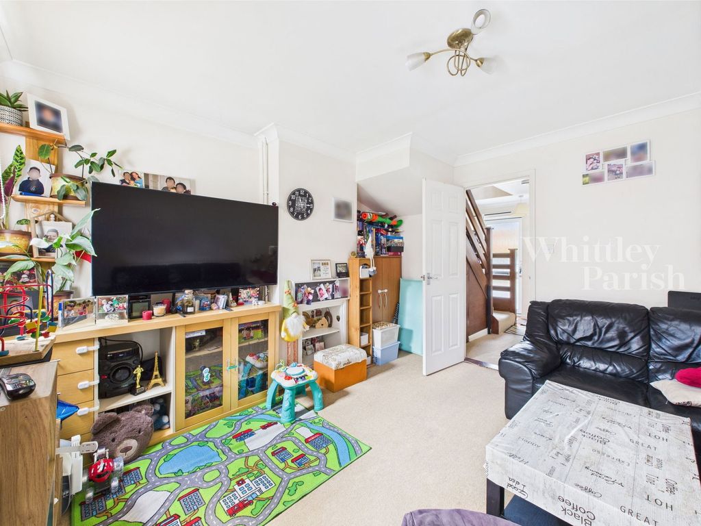 Property photo 3 of 10