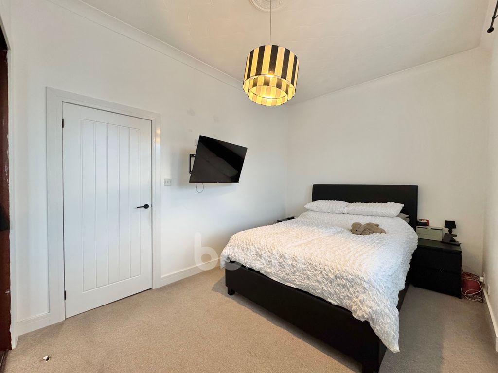 Additional image 2 of 3 bed flat for sale1B Stoneyholm Road, Kilbirnie KA25