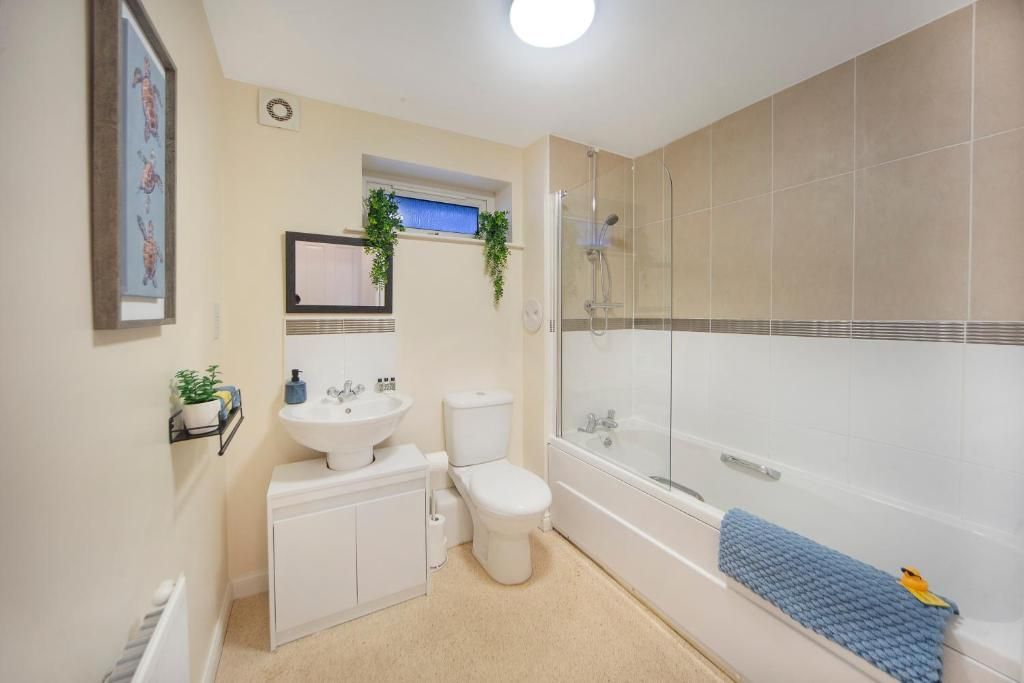 Property photo 3 of 18