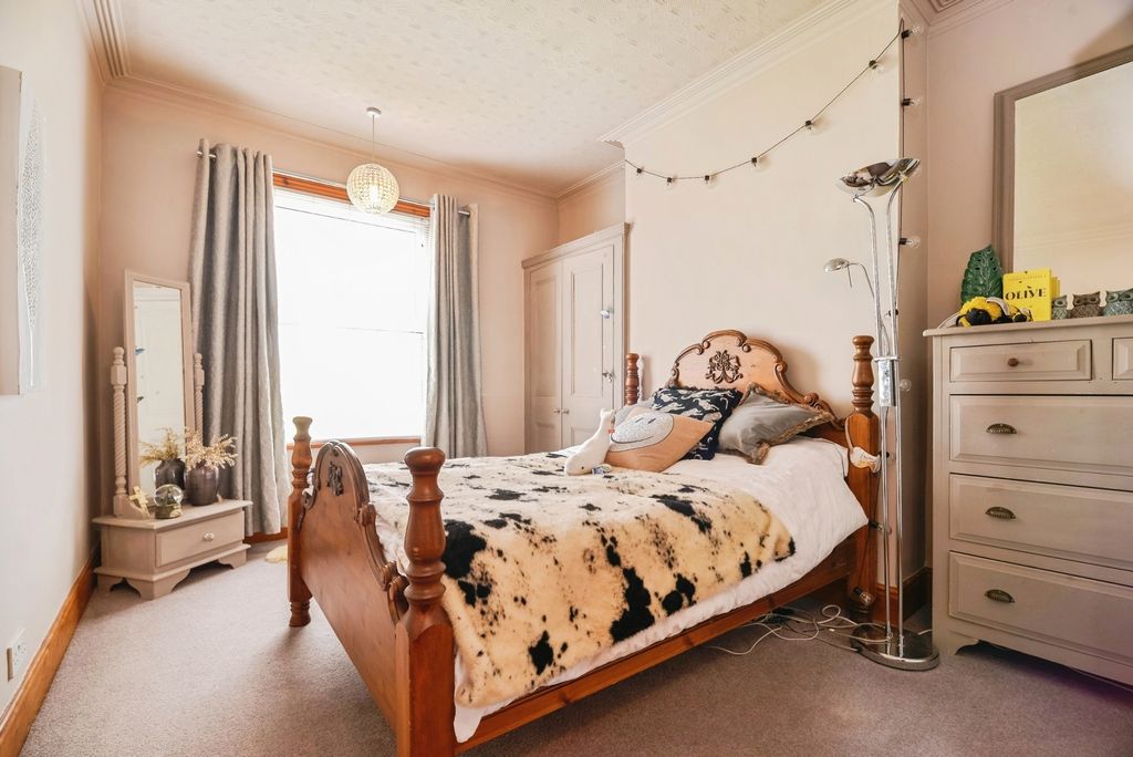 Additional image 17 of 4 bed semi-detached house for saleOxford Road, Middlesbrough, North Yorkshire TS5