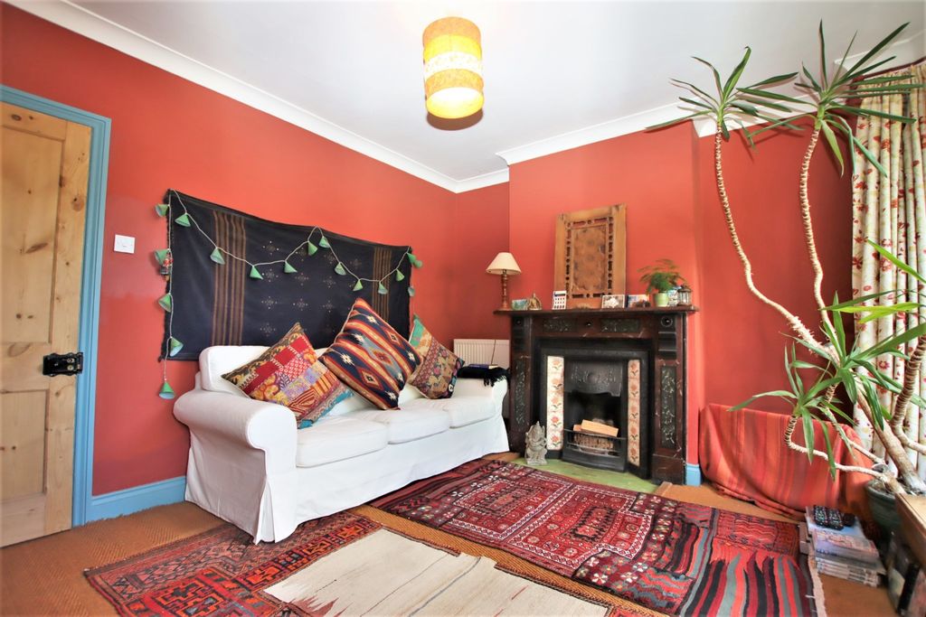 Property photo 3 of 12 1641237