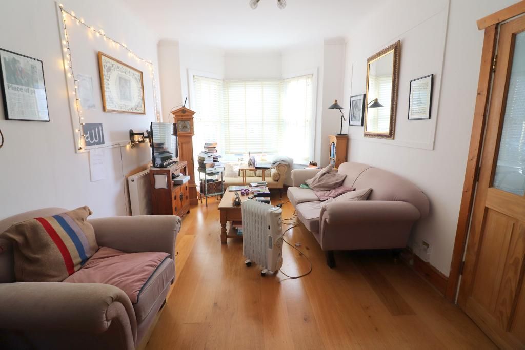 Property photo 2 of 11 Photo 2