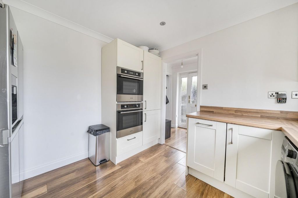 Property photo 3 of 16 5-1314944-7-685A95cc5Ebee-5.Jpg