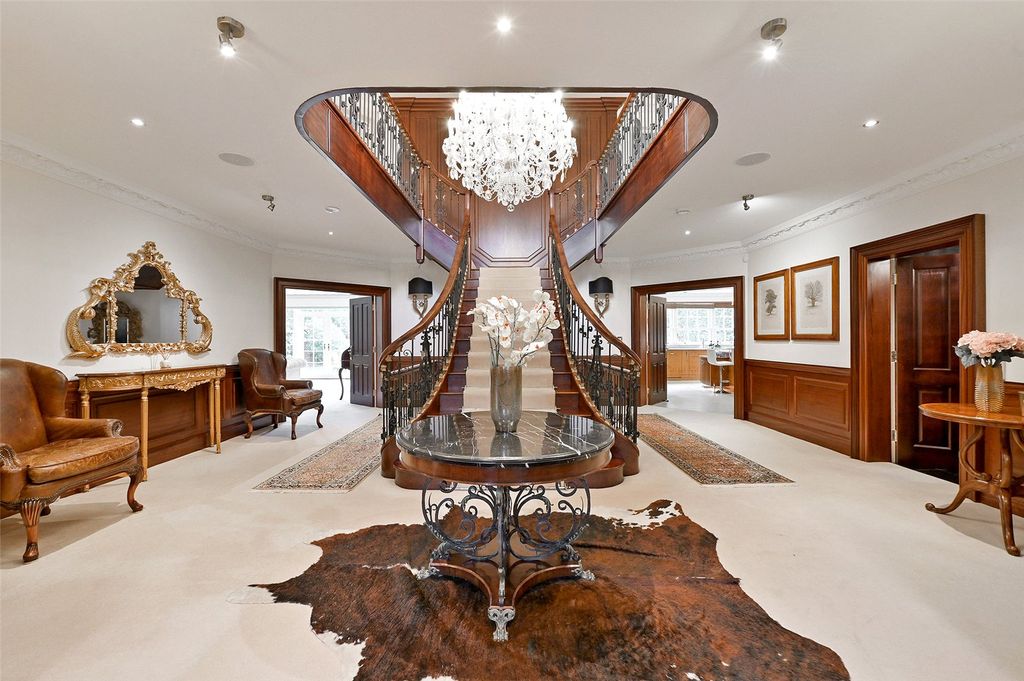 Property photo 2 of 18 Picture No. 23