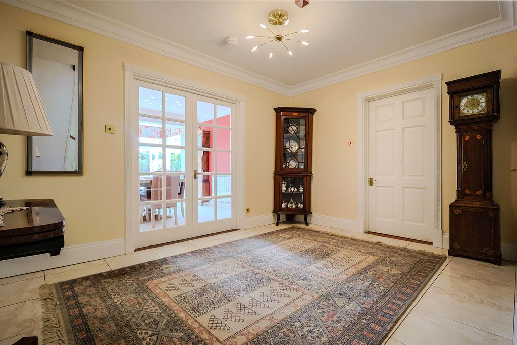 Property photo 2 of 47 Photo 1