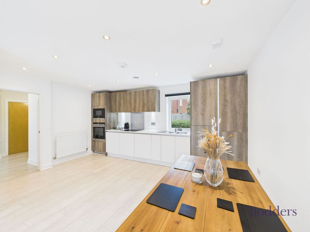 Property photo 3 of 14 Picture No. 08