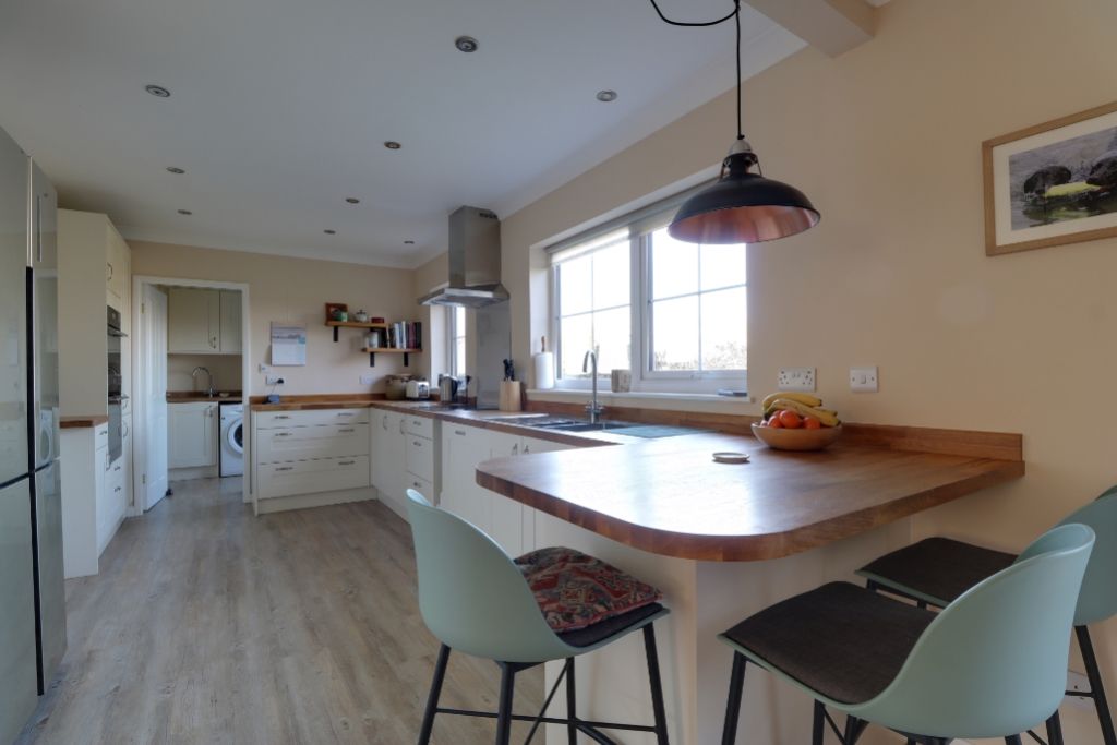 Property photo 3 of 23 Kitchen Diner