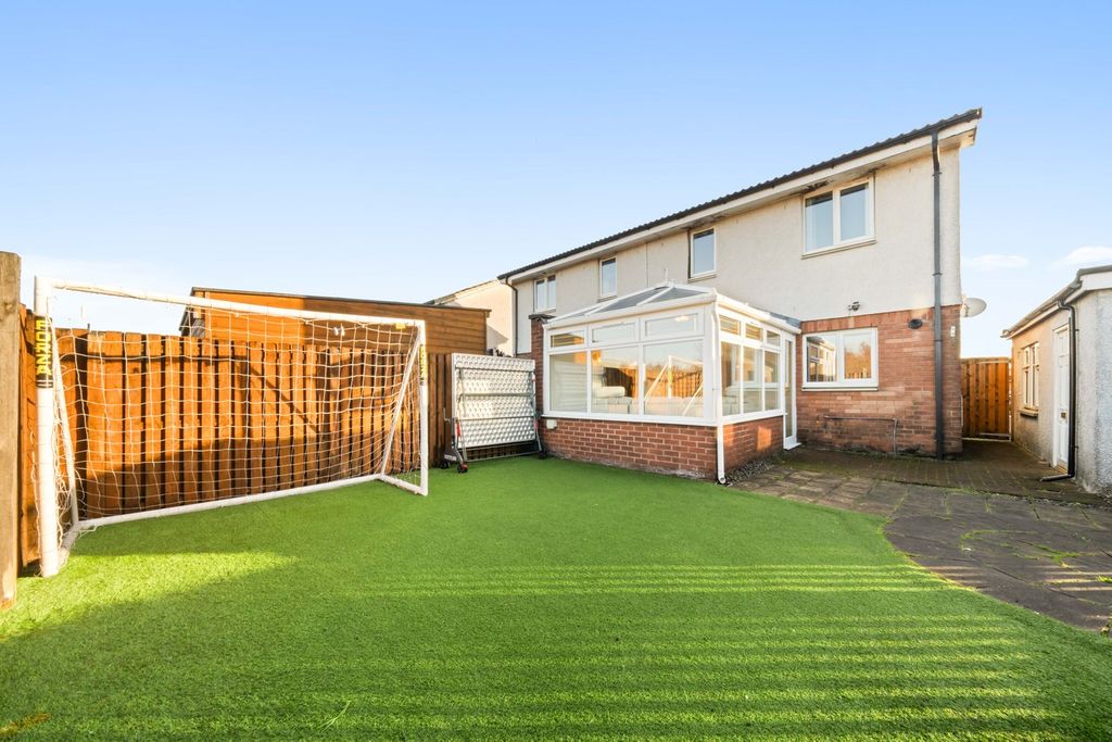 Property photo 3 of 37