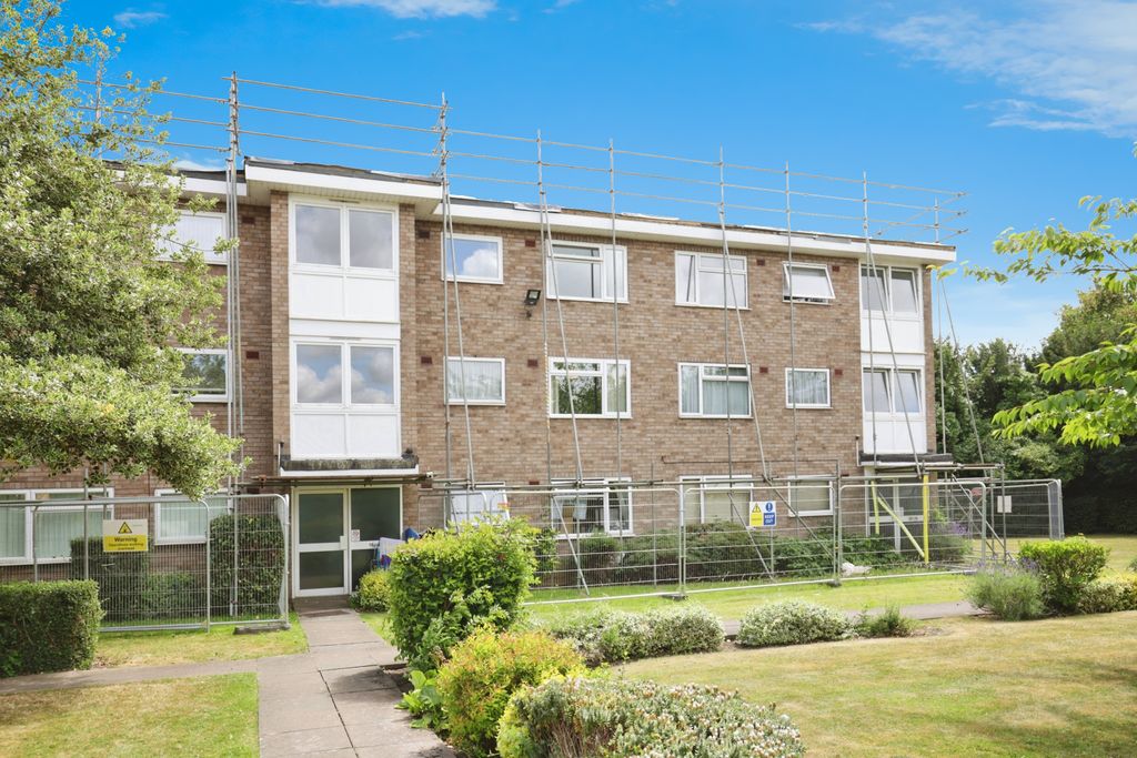 Property photo 1 of 11