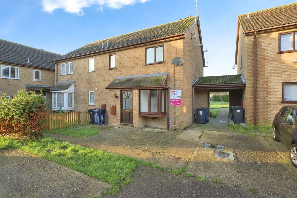 Property photo 2 of 11