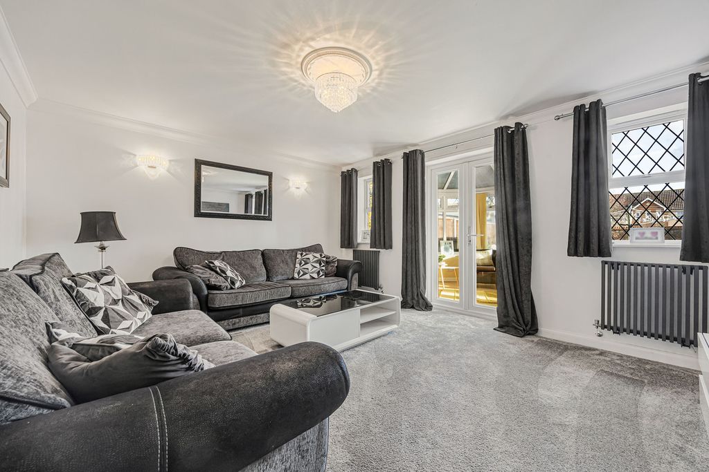 Property photo 3 of 30