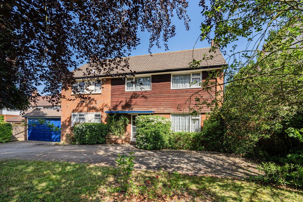 Property photo 1 of 15