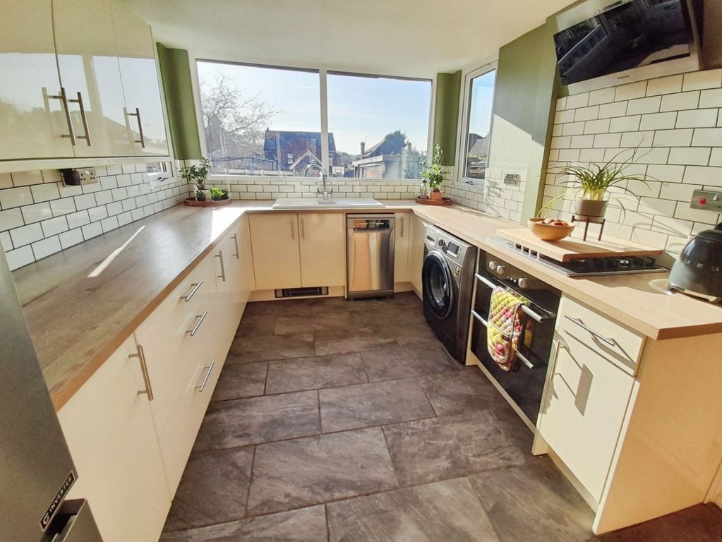 Property photo 2 of 13 Pbox-Img.Jpg