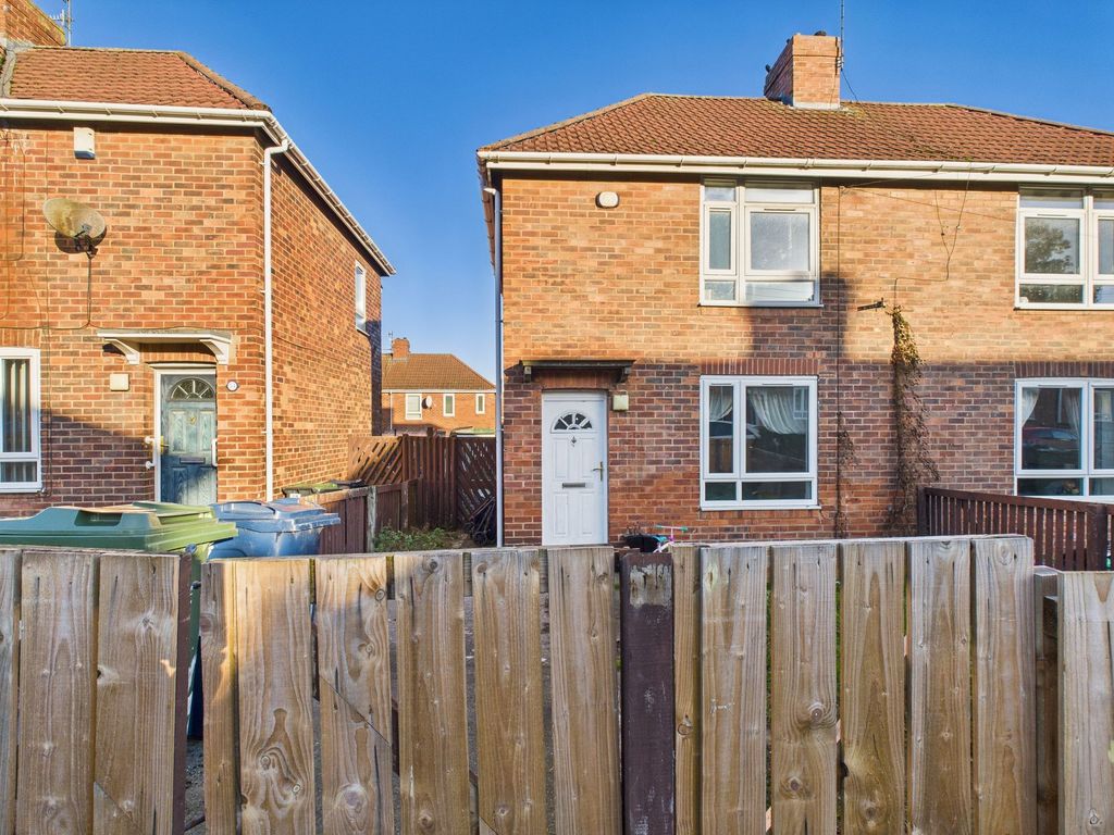 Property photo 1 of 10 External