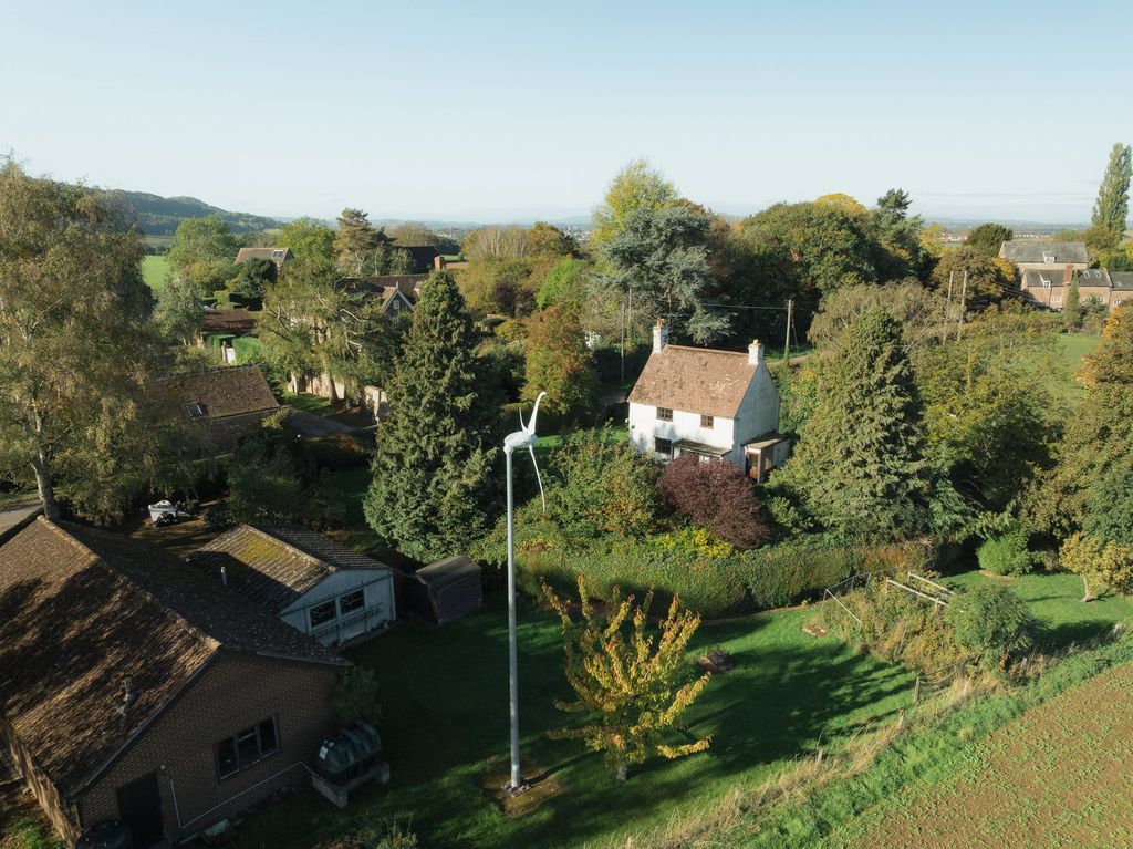 Property photo 2 of 12