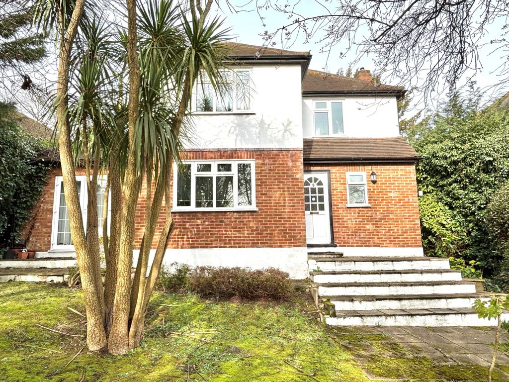 Property photo 1 of 15 Front