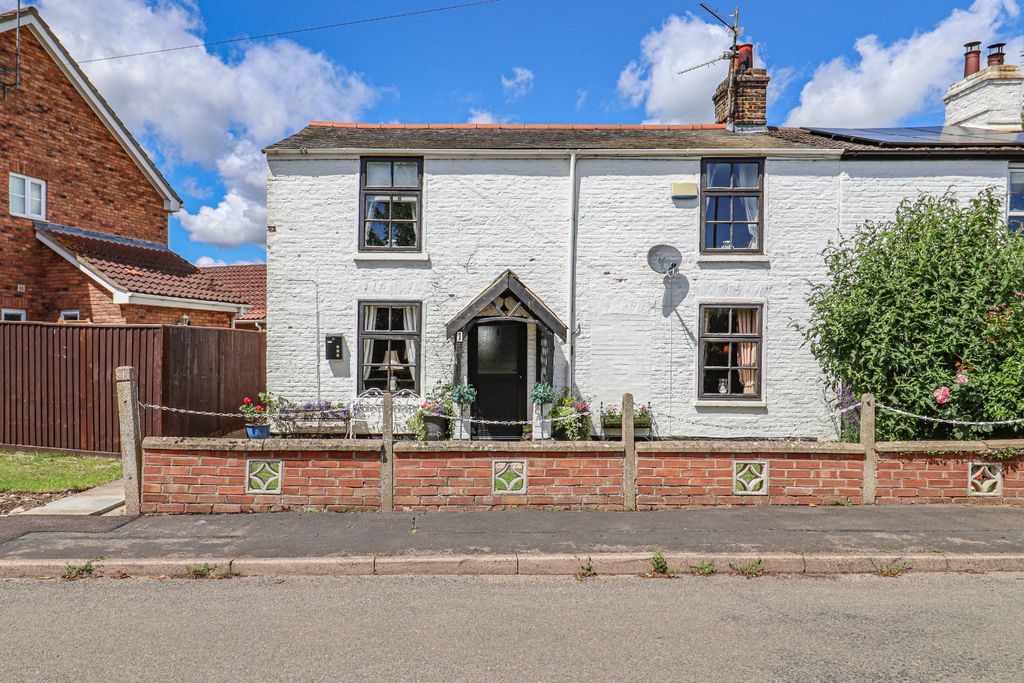 Property photo 1 of 29 5162430