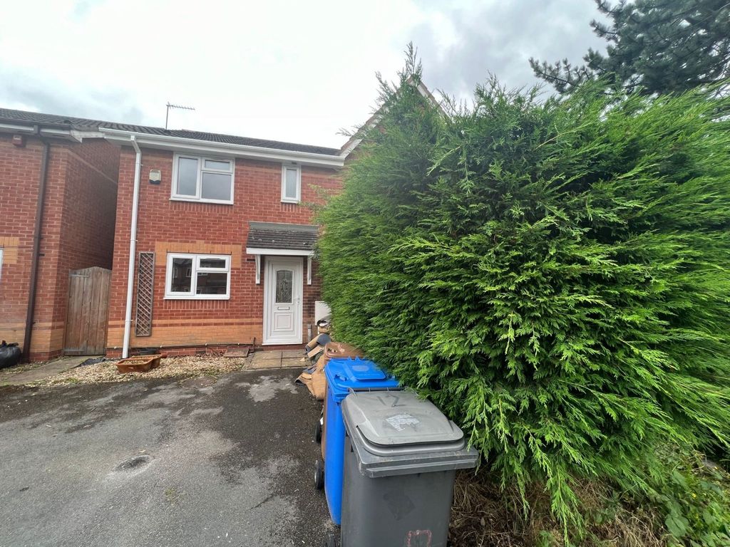 Property photo 1 of 12 2590681