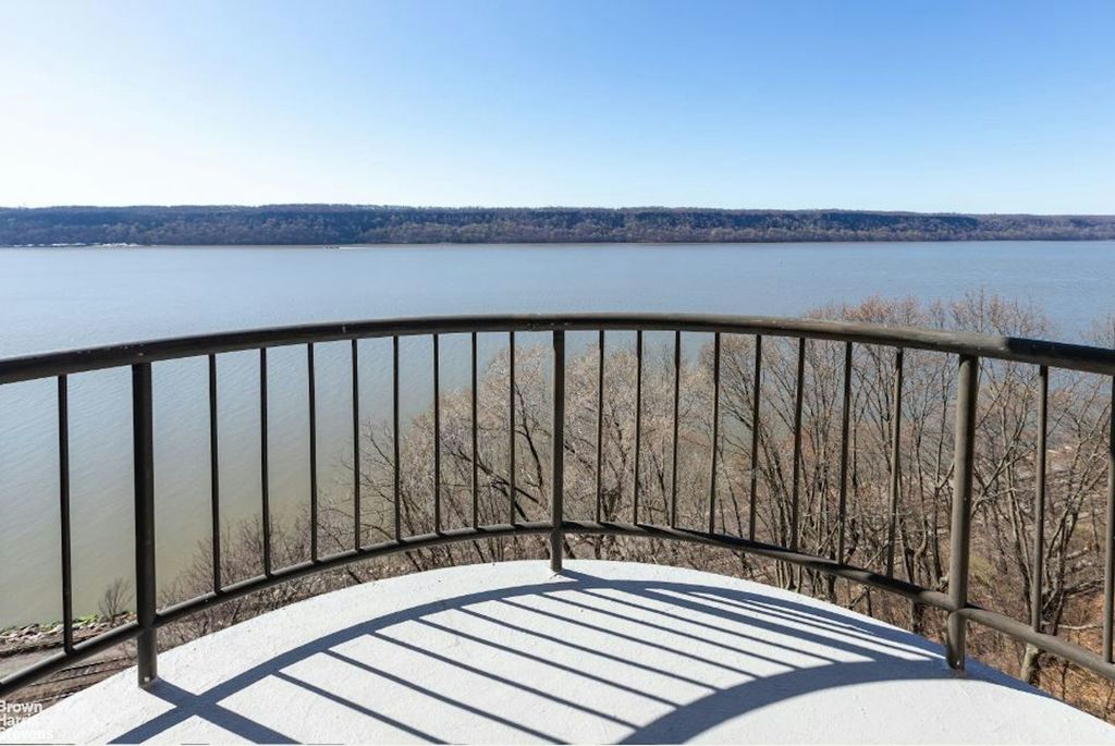 Property photo 3 of 17 <Alttext/>